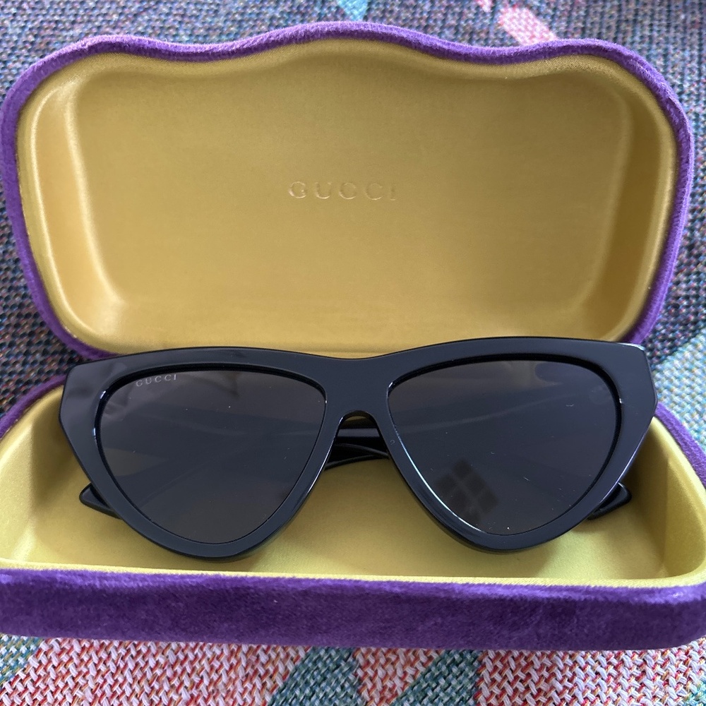 GUCCI cat eye sunglasses GEOMETRIC - Picture 2 of 3